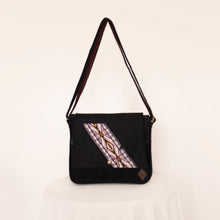 Cargar imagen en el visor de la galería, Bolso TINKU suede