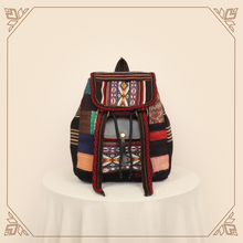 Cargar imagen en el visor de la galería, Mochila Munay chica
