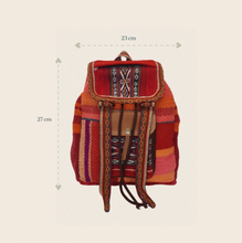 Cargar imagen en el visor de la galería, Mochila Munay chica